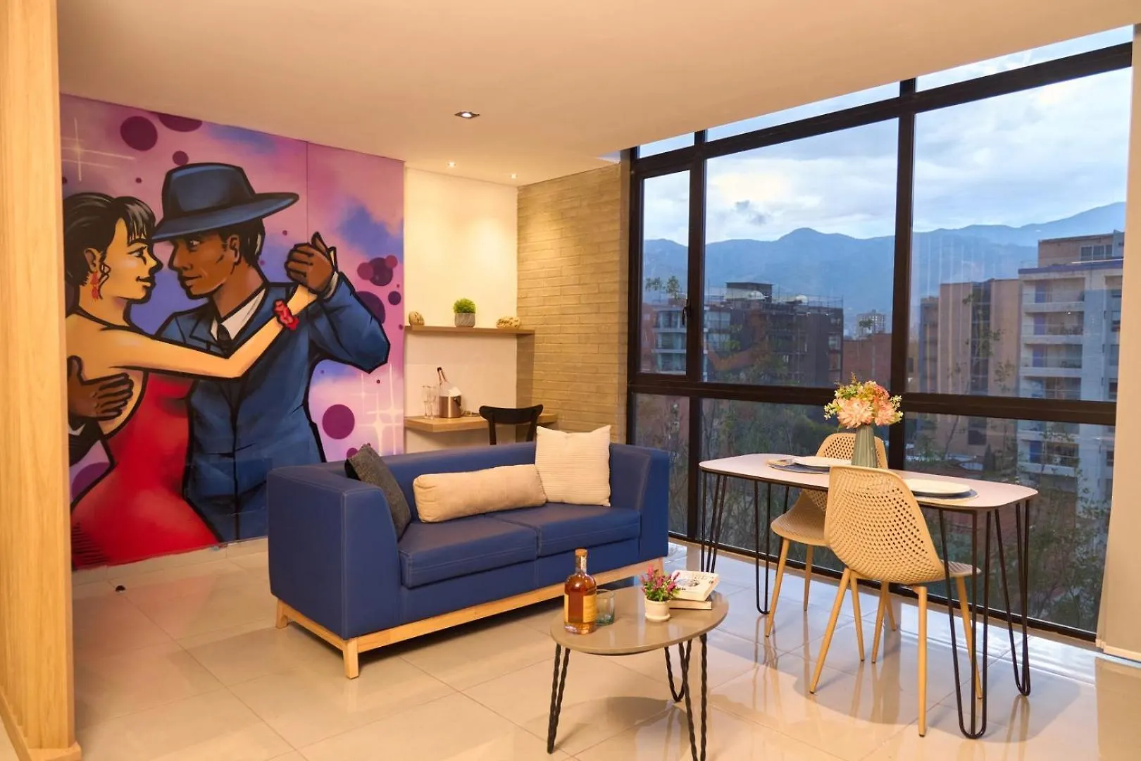 Tranquil Stadio Suite Rosa Negra Medellin Colombia